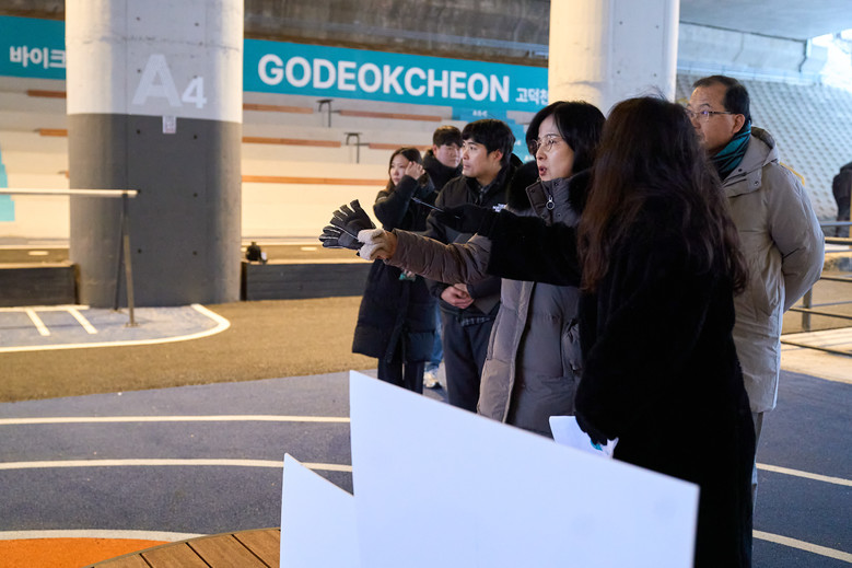 한강 그린웨이 ‘고덕천 라운지’ 조성...