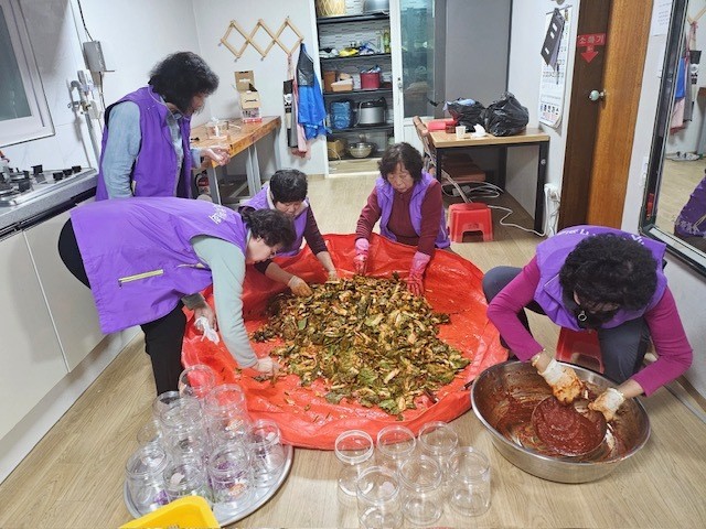 서도면 주민자치위원회, 사랑의 반찬 ...