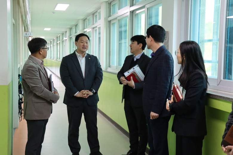 고준호 경기도의원, 봉일천초등학교 찾...